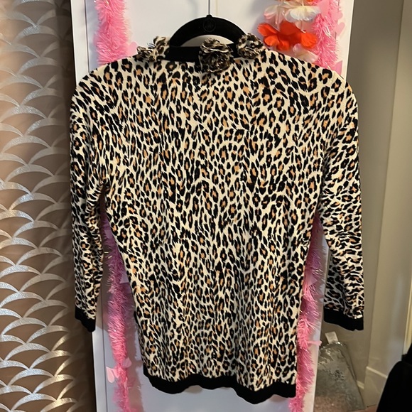 Leopard print cardigan with leopard rosettes ISA brand Size PM - Picture 6 of 7